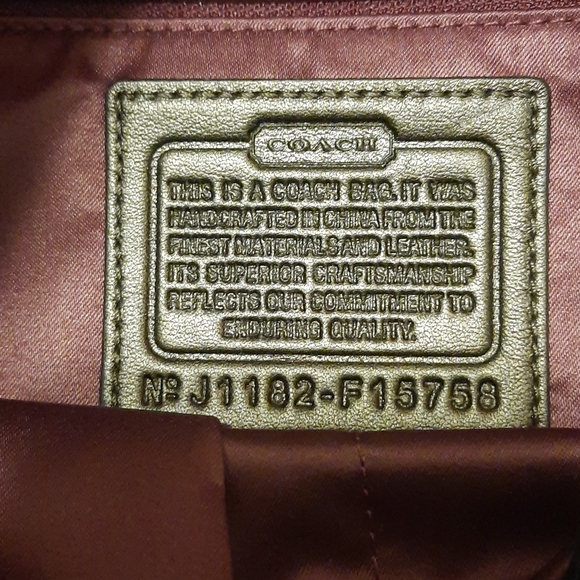 Authentic COACH handbag - Picture 8 of 8